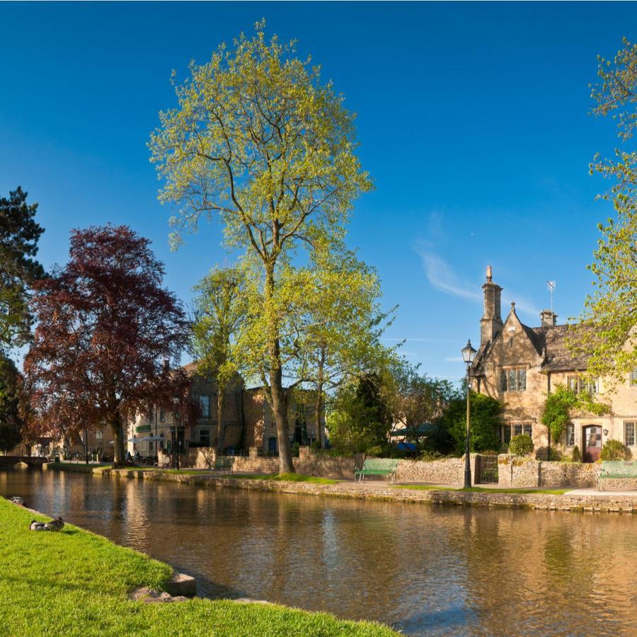 Large Stylish Luxury Cotswold Cottage - Ideal For Families, W/ Ev Charging 앤도버스포드 외부 사진