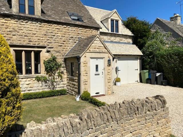 Large Stylish Luxury Cotswold Cottage - Ideal For Families, W/ Ev Charging 앤도버스포드 외부 사진